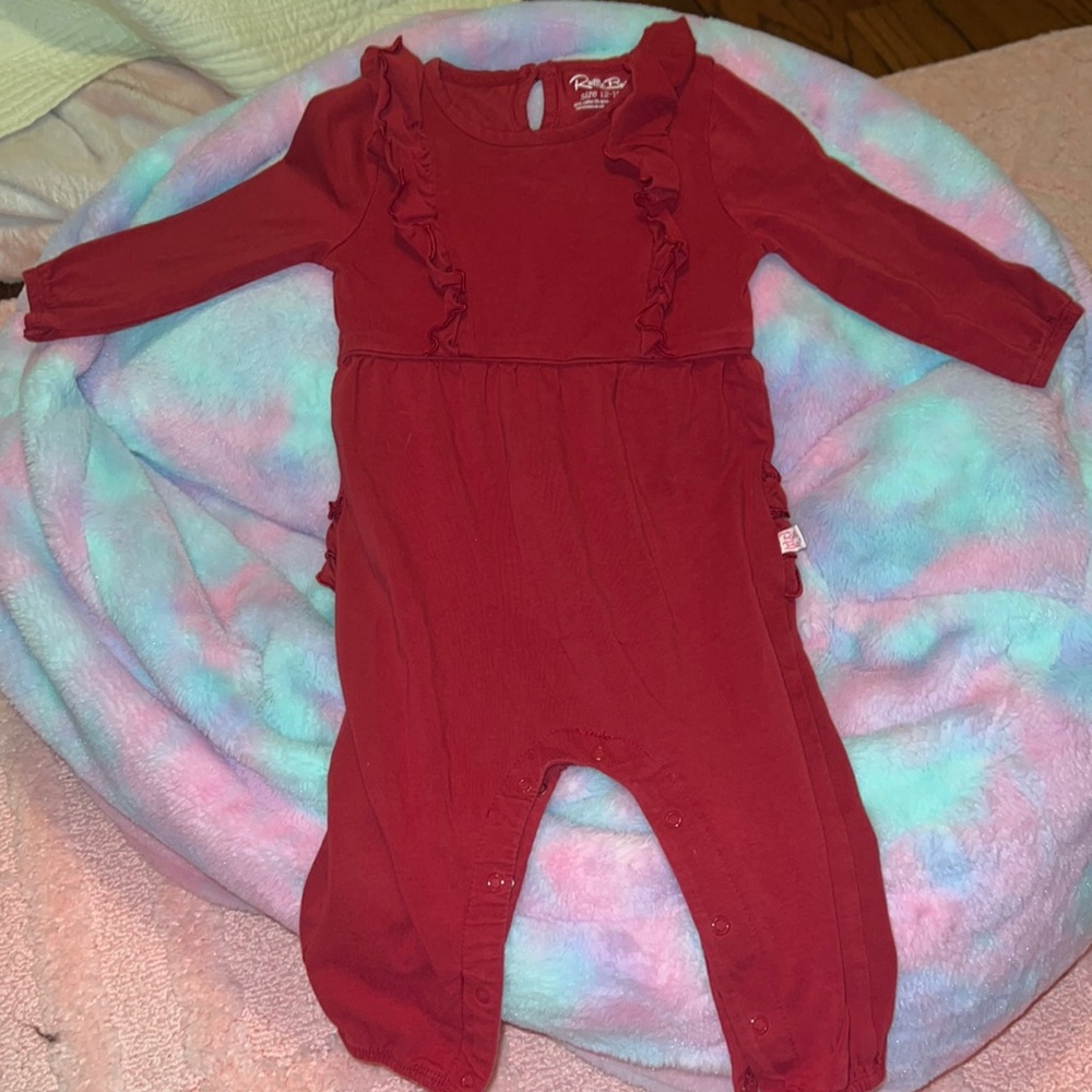 Red Ruffle Butt jumpsuit. 12-18 months
